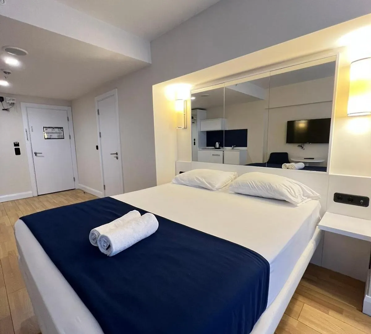 Апартаменты Студия С Видом На Море В Комплексе - Orbi City N4 Batumi